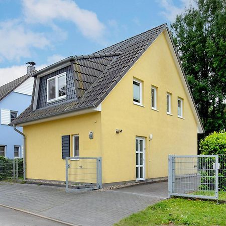 Hygge Apartments: Lakeside Retreat with Garden and Pet-Friendly Atmosphere Goehren-Lebbin Exterior photo